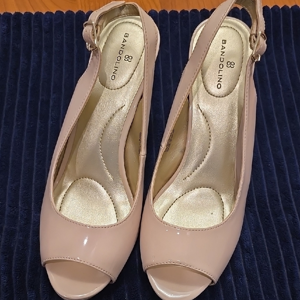 Bandolino Cream Peep Toe Slingback Heels